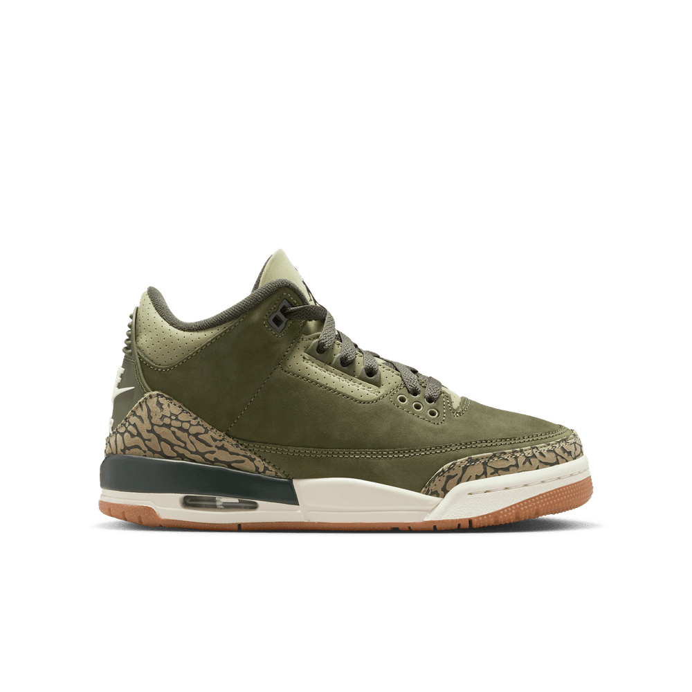 Air Jordan 3 Retro Big Kids' Shoes (GS) 'Olive/Sequoia/Sail'
