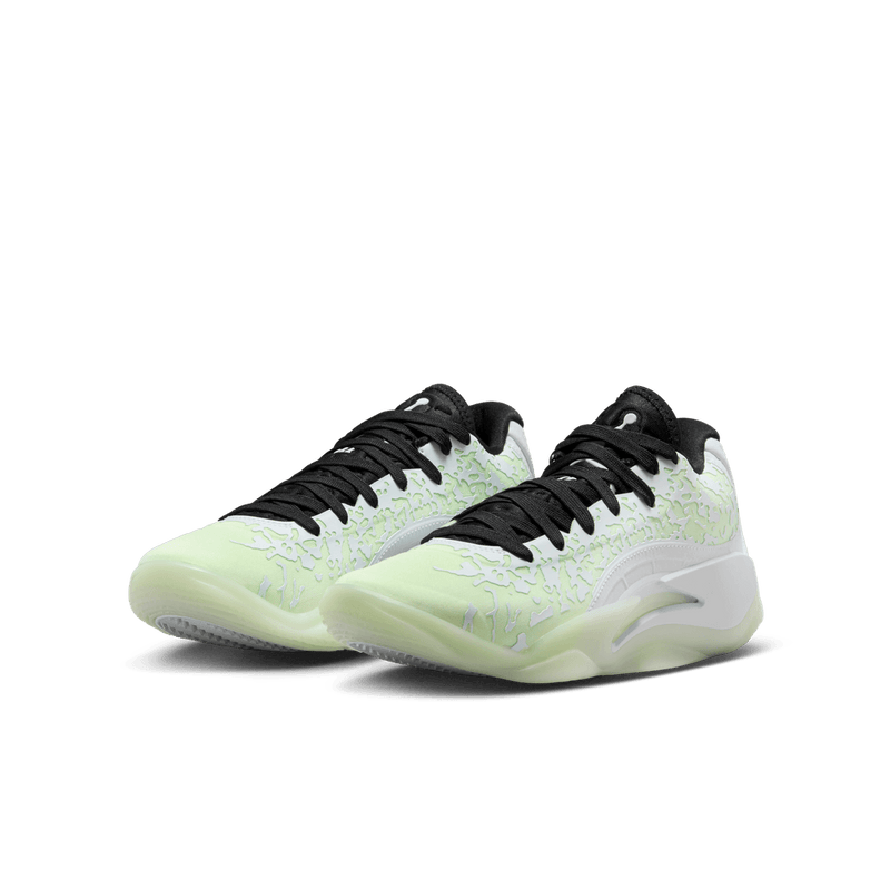 Zion Williamson Zion 3 Big Kids' Basketball Shoes (GS) 'White/Black/Volt'