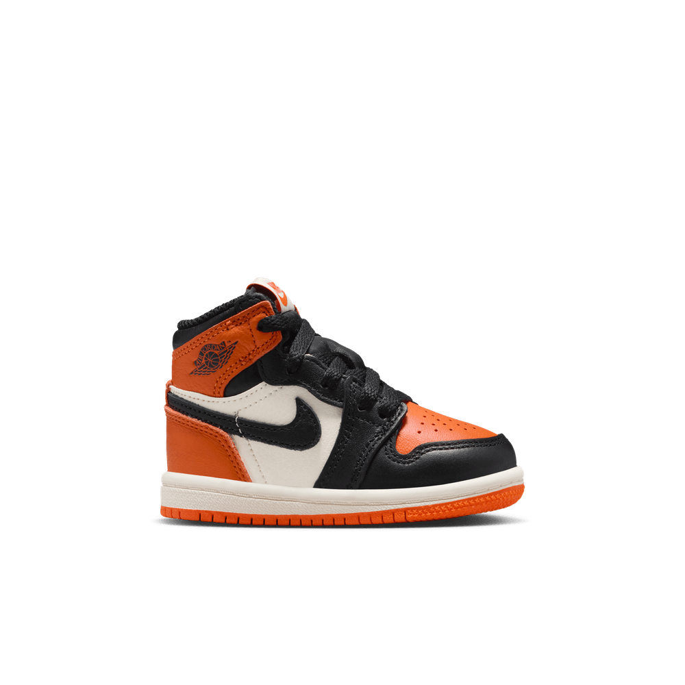 orange nike baby shoes