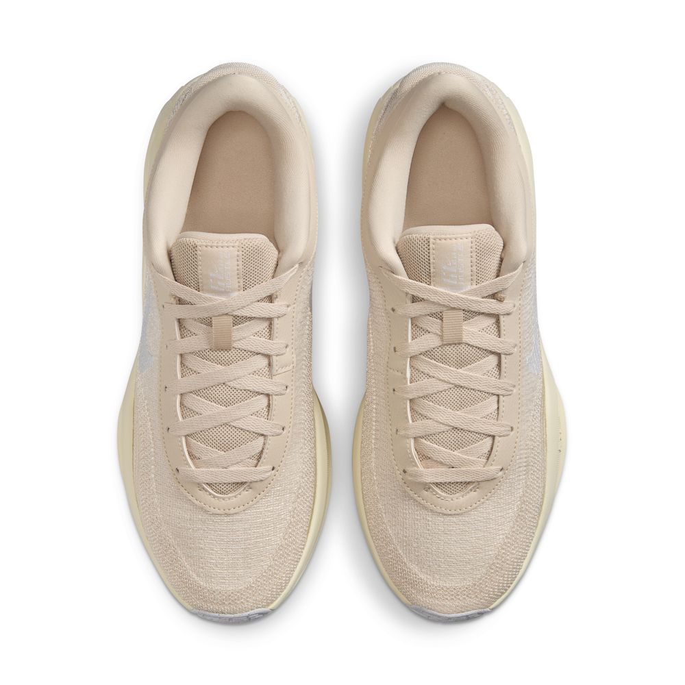 G.T. Hustle Academy Basketball Shoes 'Oatmeal/White/Coconut Milk'
