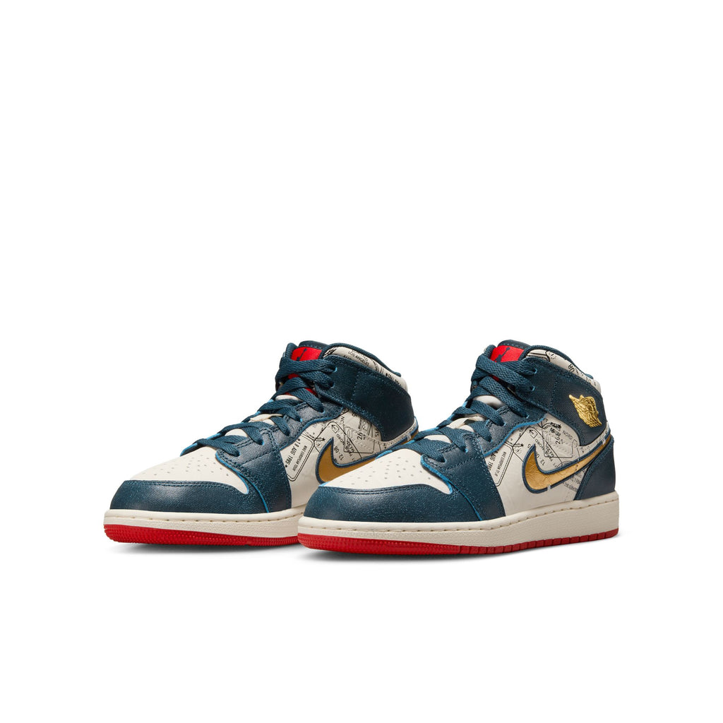 Air Jordan 1 Mid SE Big Kids' Shoes (GS) ARMORY NAVY/METALLIC GOLD-PALE IVOR