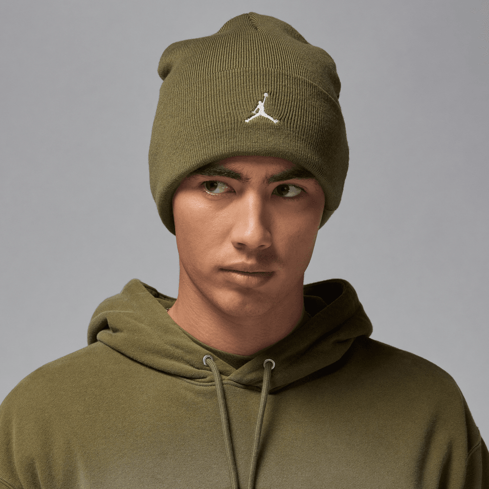 Jordan Peak Essential Beanie 'Medium Olive/Sail'
