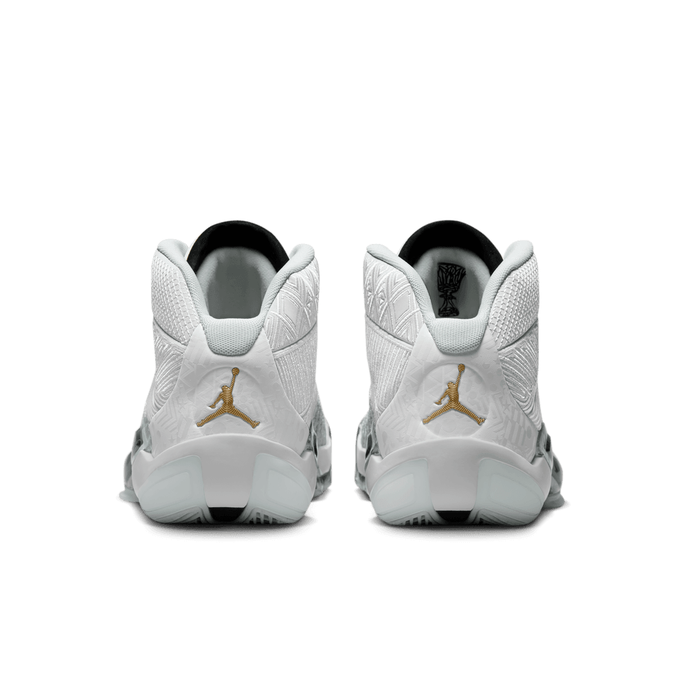 Jordan retro 8 gold and white online