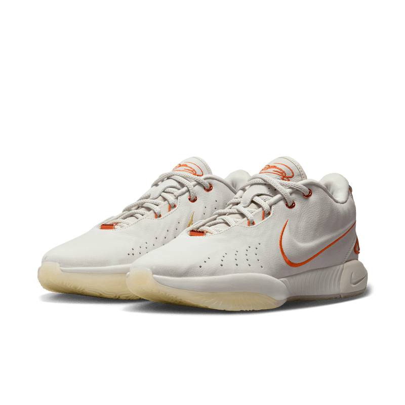 LeBron James LeBron XXI "Akoya" Basketball Shoes 'Light Bone/Orange'