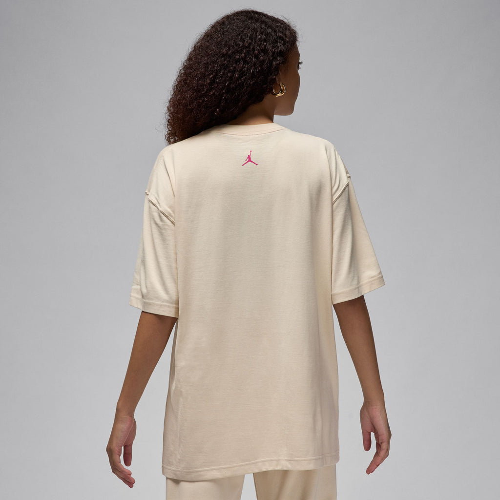 Jordan Women's Oversized Graphic T-Shirt 'Brown'