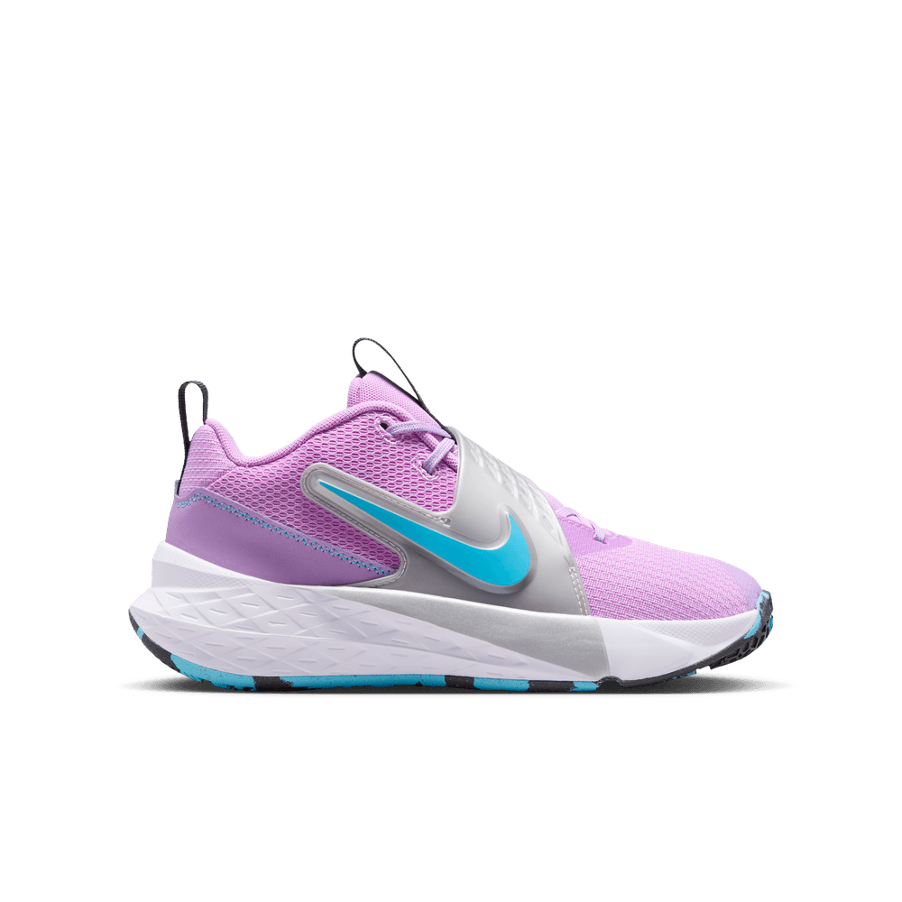 Nike Team Hustle D 12 Big Kids' Basketball Shoes (GS) 'Fuchsia/Baltic Blue'