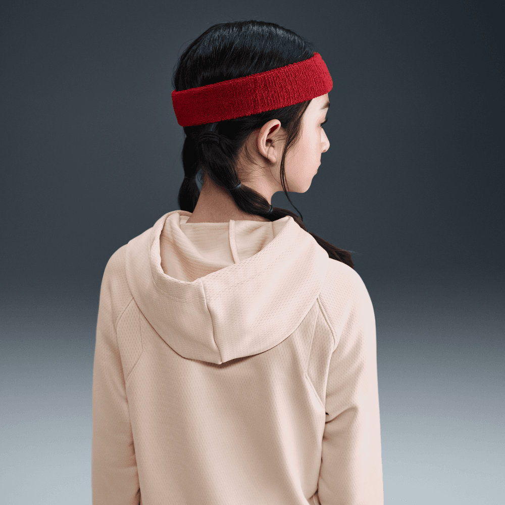 Kobe Bryant Kobe Big Kids' Therma-FIT Pullover Hoodie 'Sanddrift'