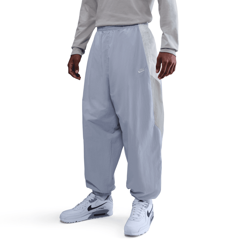 Nike Club Men's Oversized Woven Track Pants 'Ghost/Smoke Grey'