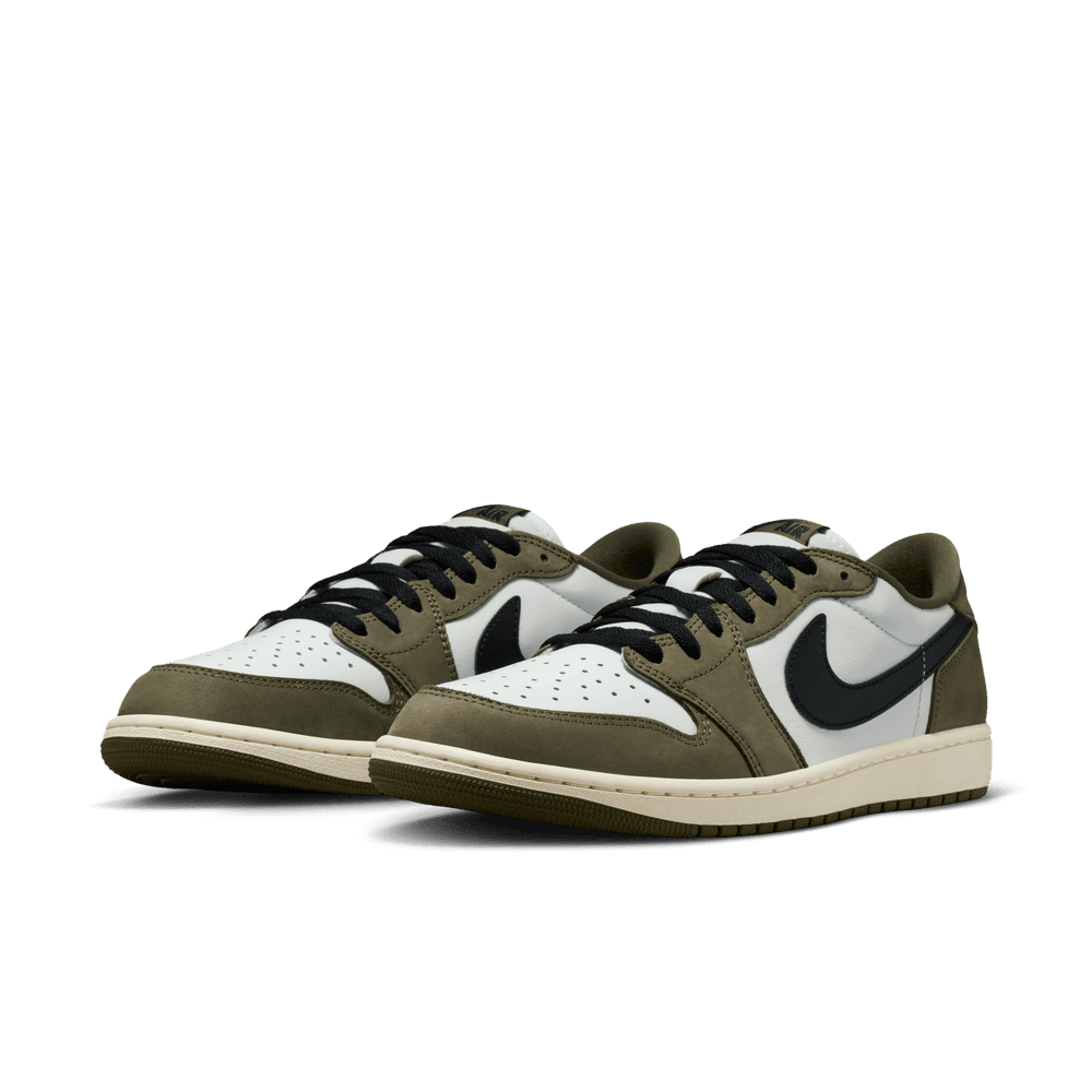 Air Jordan 1 Retro Low OG 'Medium Olive'
