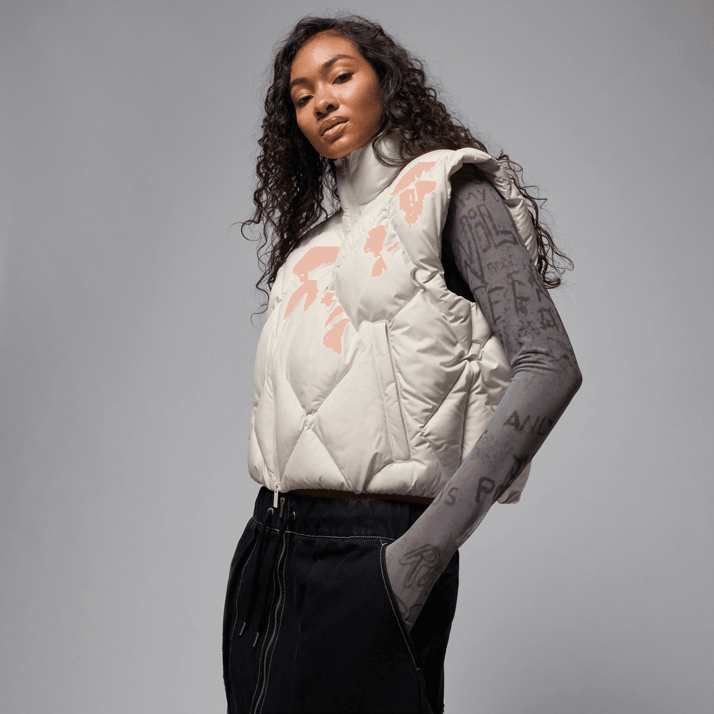 Jordan Brooklyn Women's Therma-FIT Quilted Puffer Vest 'Orewood'