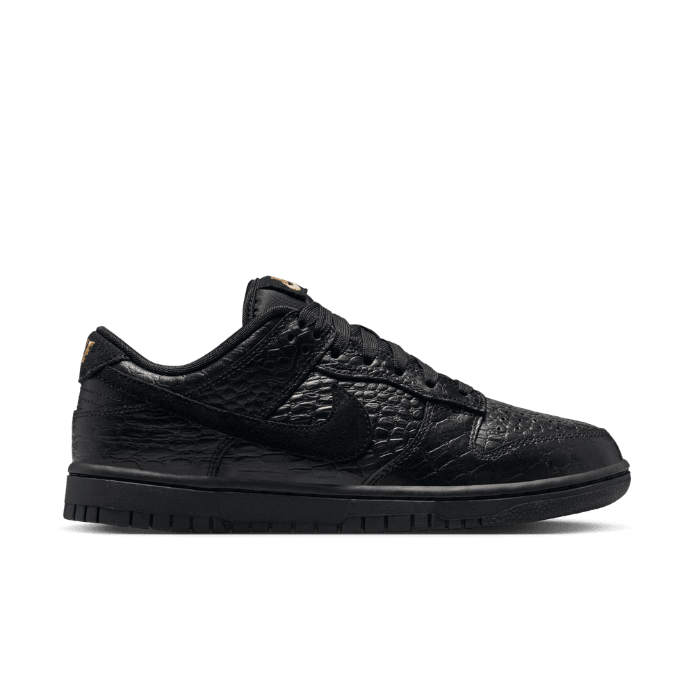 Nike Dunk Low Women's Shoes 'Black/Gold'