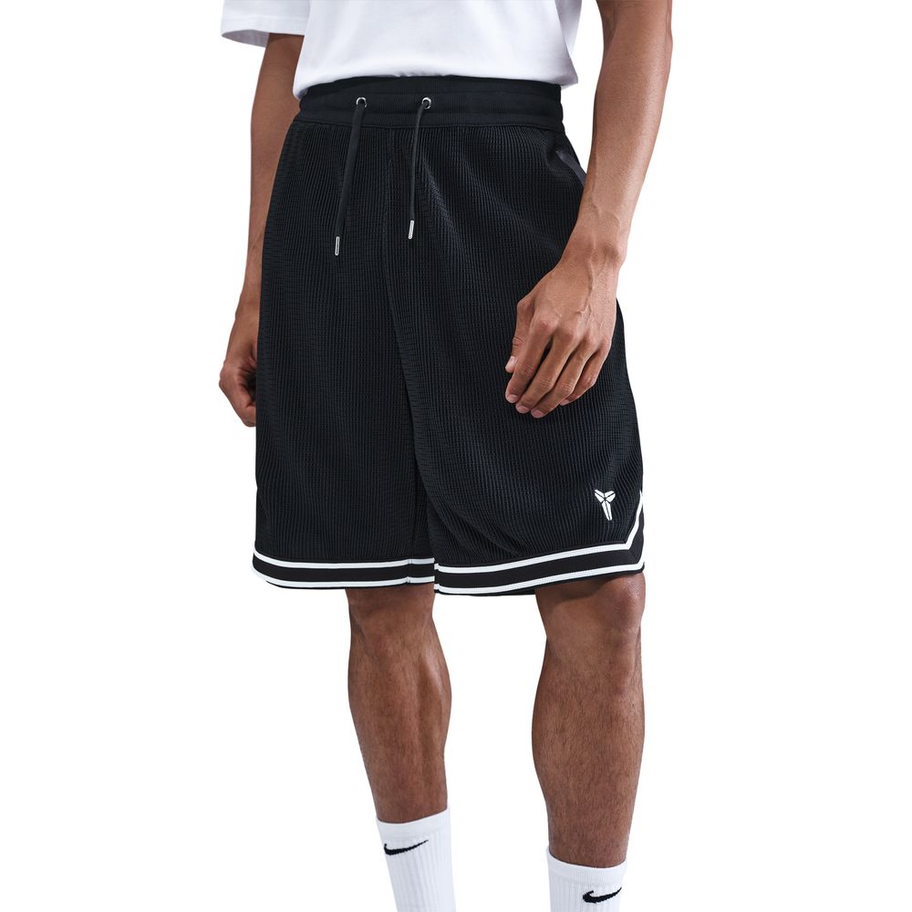 Kobe Bryant Kobe Men's Pleated Basketball Shorts 'Black/White'