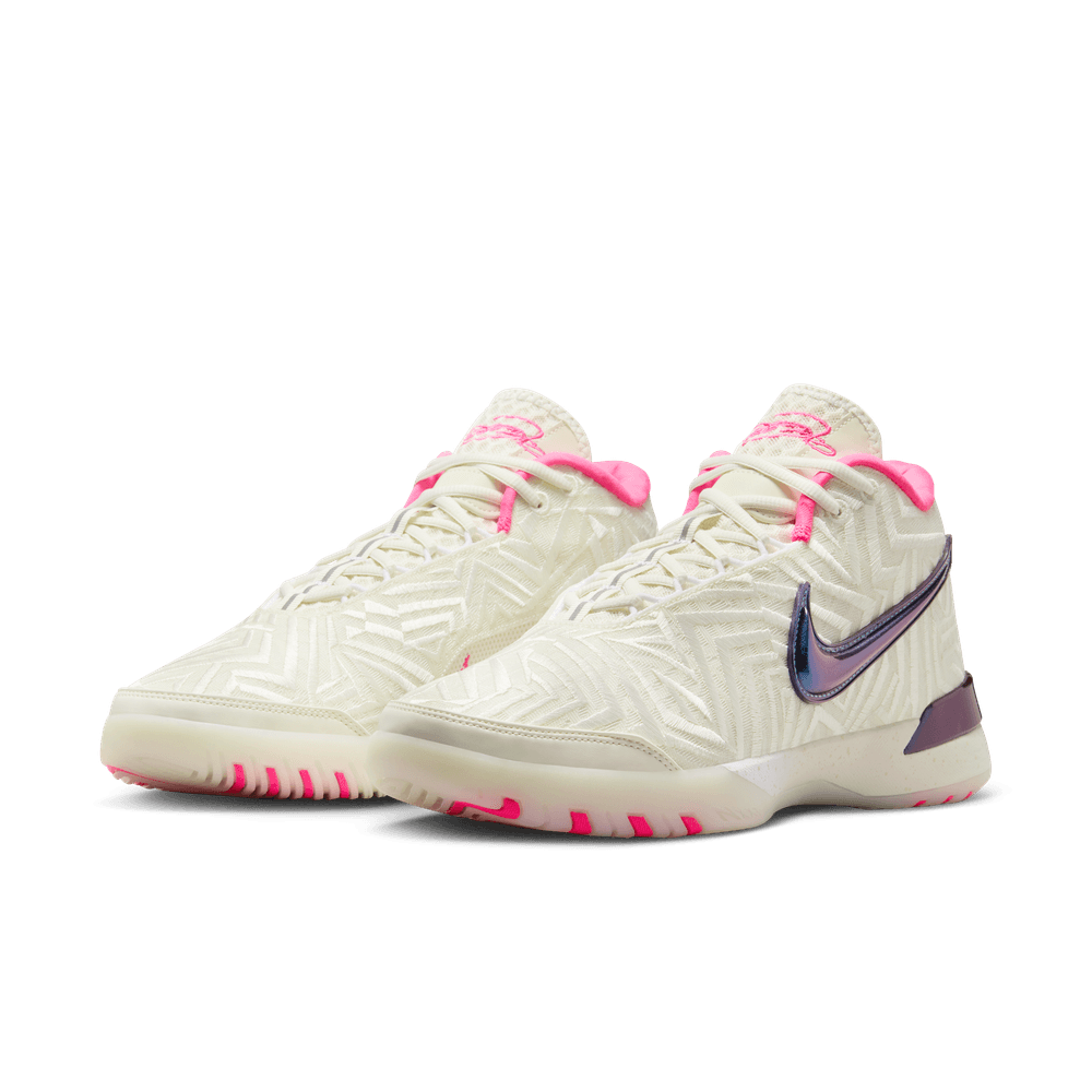 LeBron James LeBron NXXT Genisus QS Basketball Shoes 'Sail/Pink/Ivory'