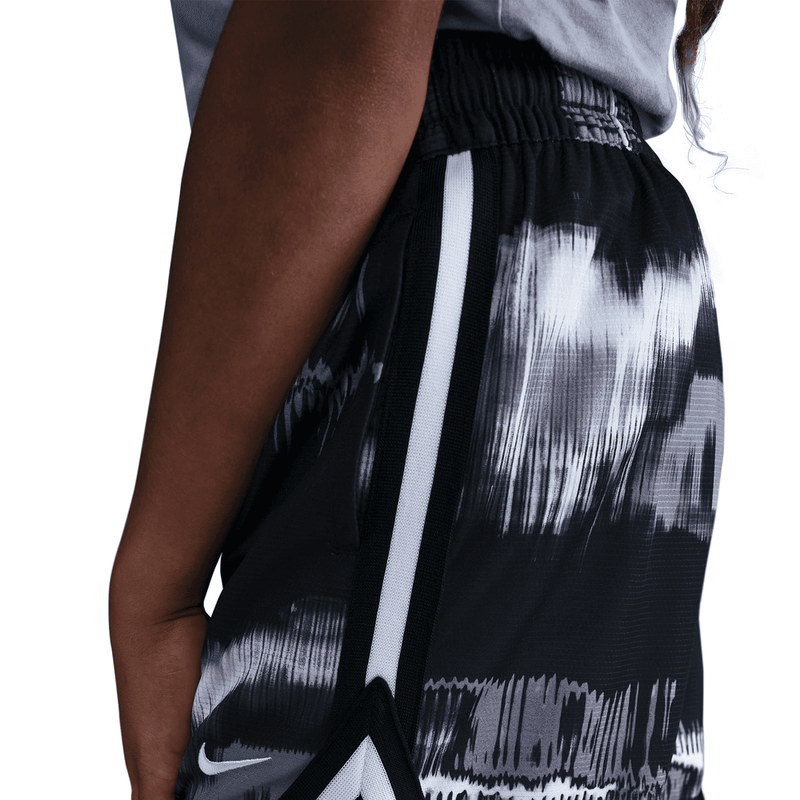 Nike DNA Big Kids' (Boys') Dri-FIT 5" Basketball Shorts 'Black/White'