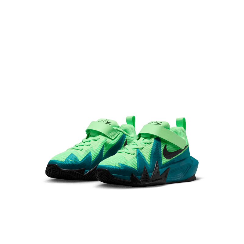 Nike S.T. Dynamite Little Kids' Basketball Shoe (PS) 'Illusion Green/Black'