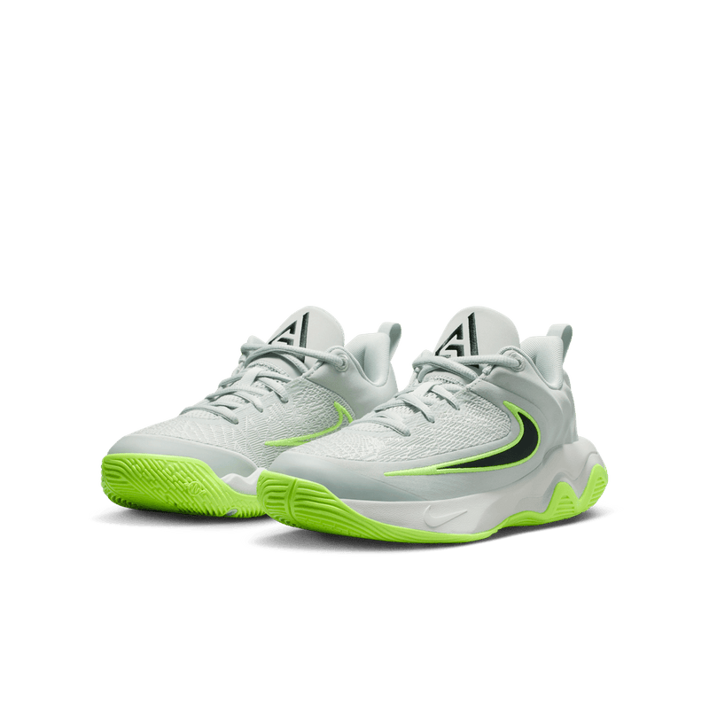 Giannis Antetokounmpo Giannis Immortality 4 Big Kids' Basketball Shoes (GS) 'Silver/Volt'