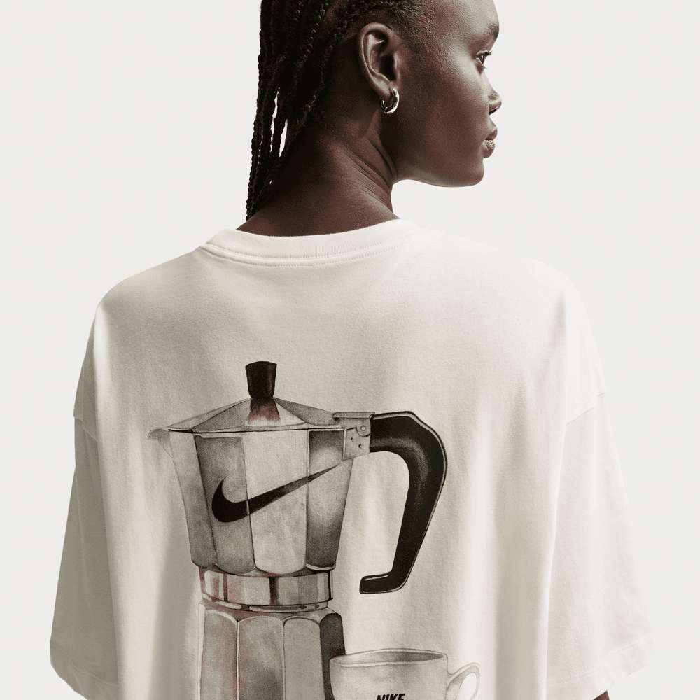Nike Sportswear Women's Oversized Short-Sleeve T-Shirt 'Sail'