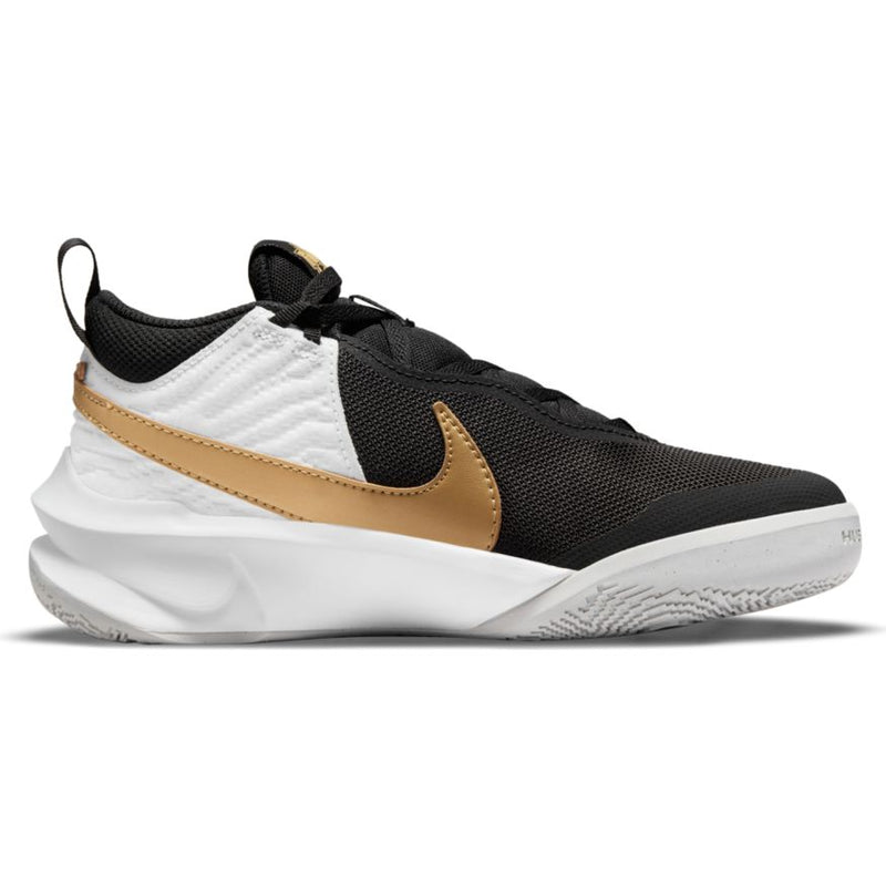 Nike Team Hustle D 10 Big Kids' Basketball Shoes (GS) 'Black/Gold/White'