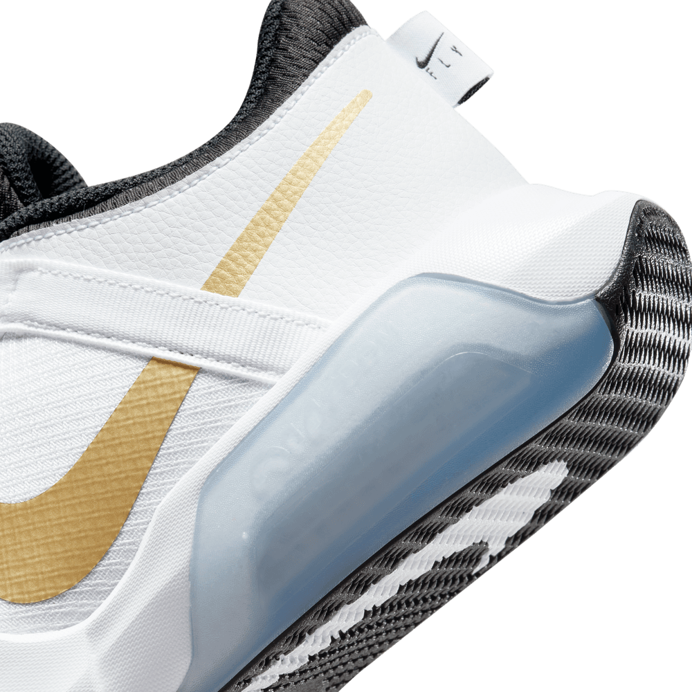 Nike Air Zoom Crossover Older Kids' Basketball Shoes 'White/Black/Gold'