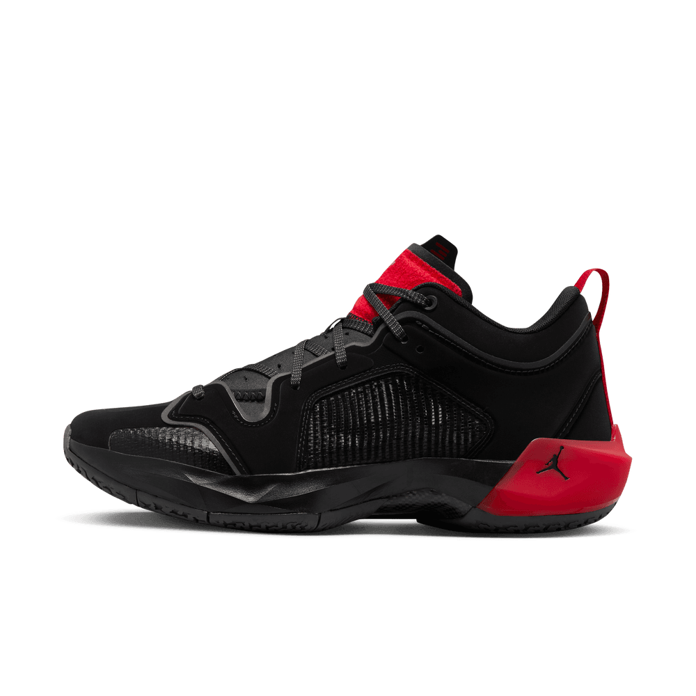 Air Jordan XXXVII Low Basketball Shoes 'Bred'